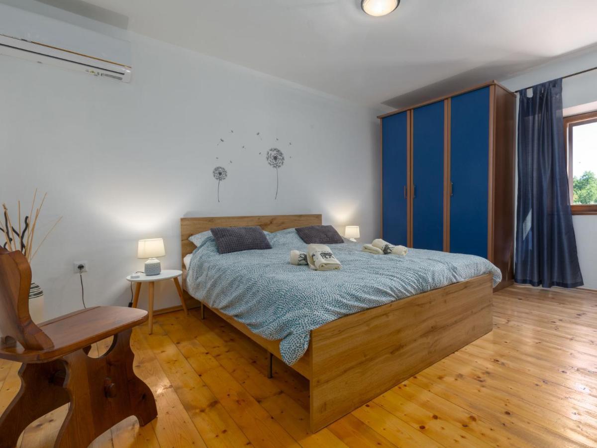 Holiday Home Villa Lucky By Interhome Brtonigla Bagian luar foto