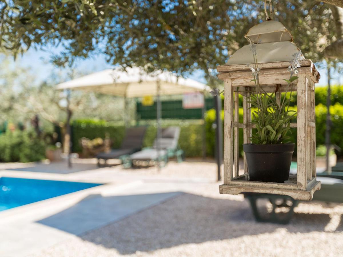 Holiday Home Villa Lucky By Interhome Brtonigla Bagian luar foto